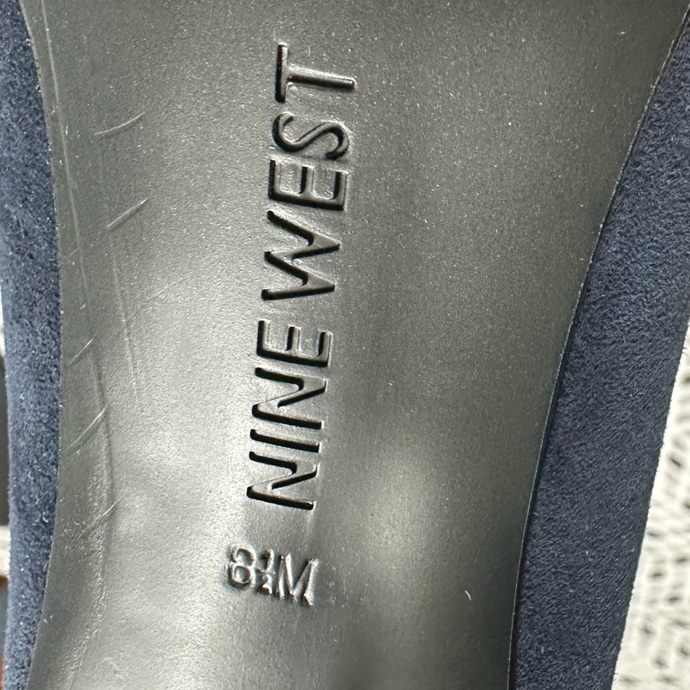Nine West Navy Blue Suede Pointed Toe Pumps - Picture 4 of 4